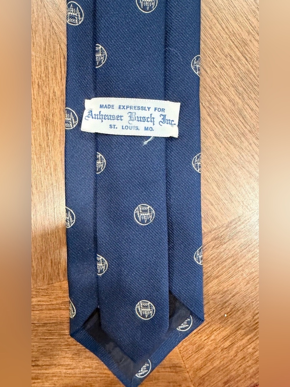 Anheuser-Busch Inc. Men’s Navy Blue/Gold Woven Polyester Logo Tie, Pointed